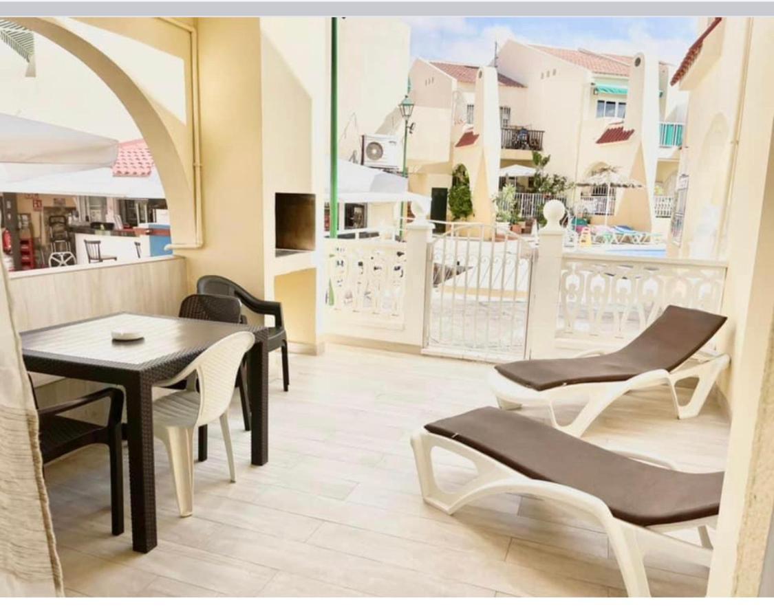 Luxury Apartment Fronte Piscina Mareverde A&V Costa Adeje エクステリア 写真